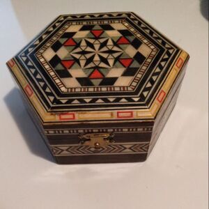Wooden Inlay Hexagon Mirror Box Trinket Jewelry Laquered